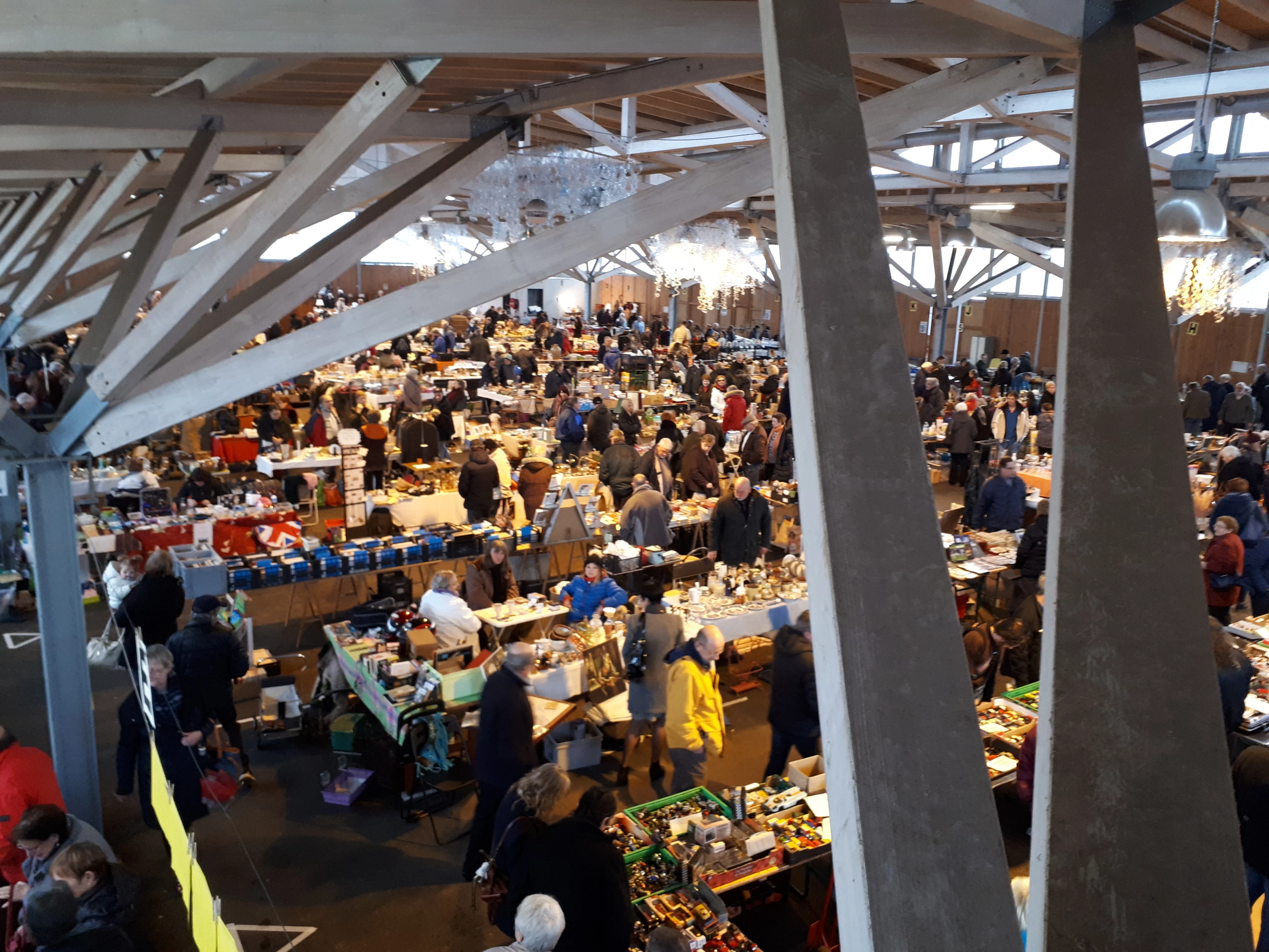 13ème brocante d'hiver le 1er mars à luzy 58170