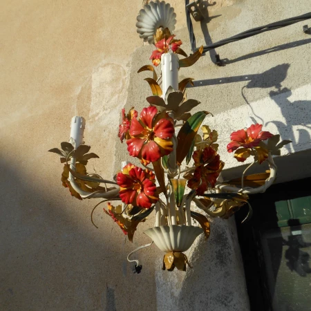 Lustre à décor de fleurs vintage .broc_du_sud